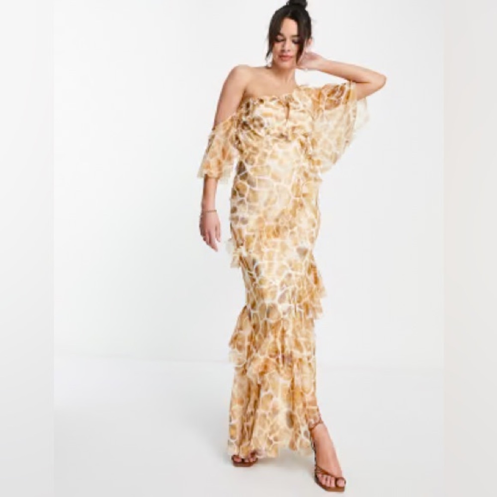 Rare!!Asos design fallen shoulder maxi dress,bias ruffle detail in giraffe print